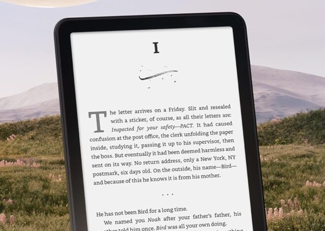 Amazon Kindle Paperwhite Signature Edition 32GB (newest model) – 20% faster with auto-adjusting front light, wireless charging, and weeks of battery life – Metallic Black